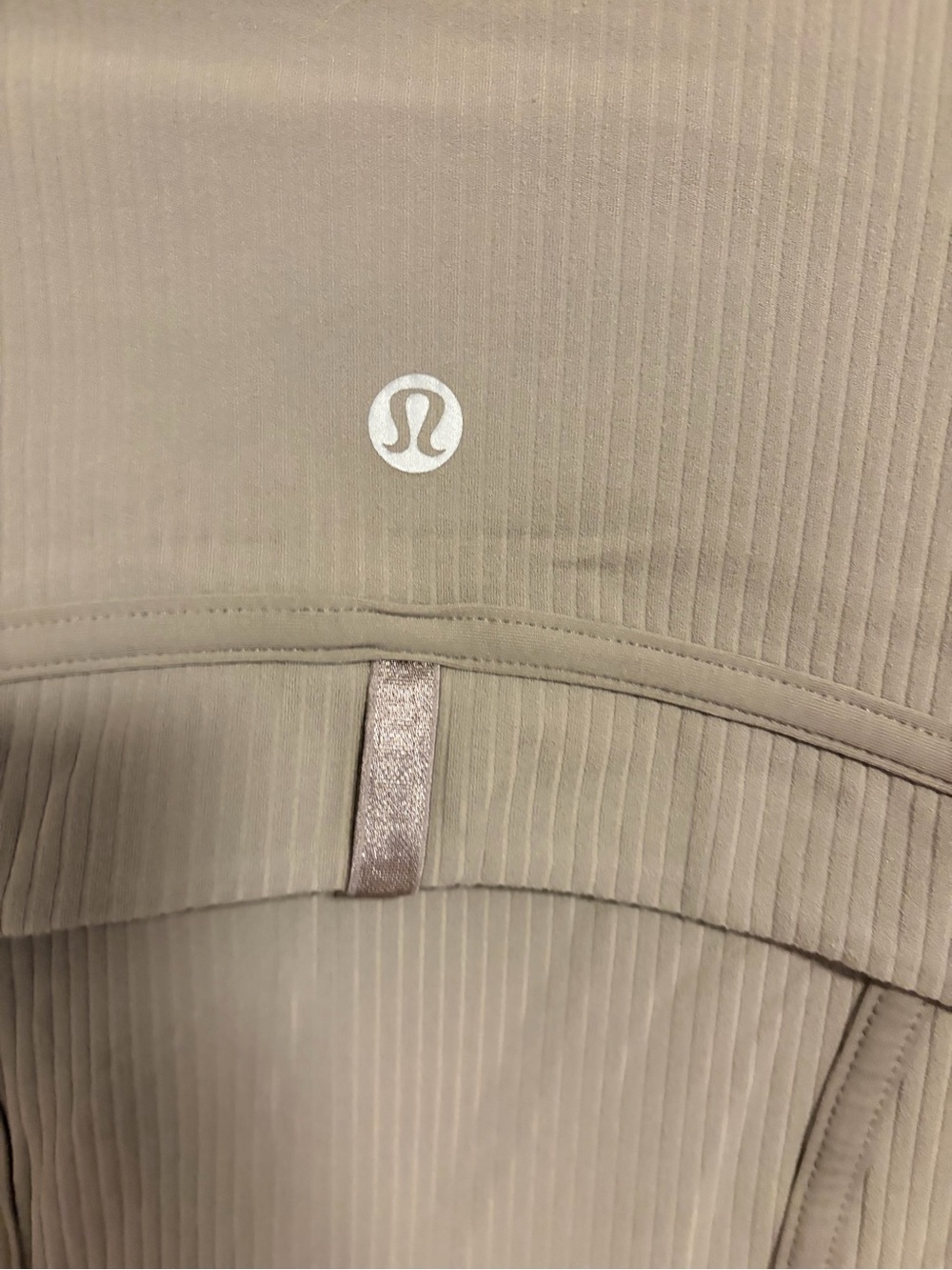 lululemon athletica Ribbed Zip-Front Utility Jacket in Olive - Picture 4 of 4